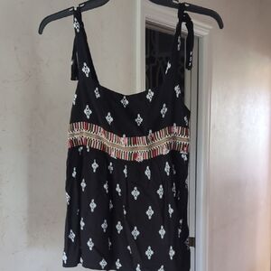 EUC Boho Black and White Tank